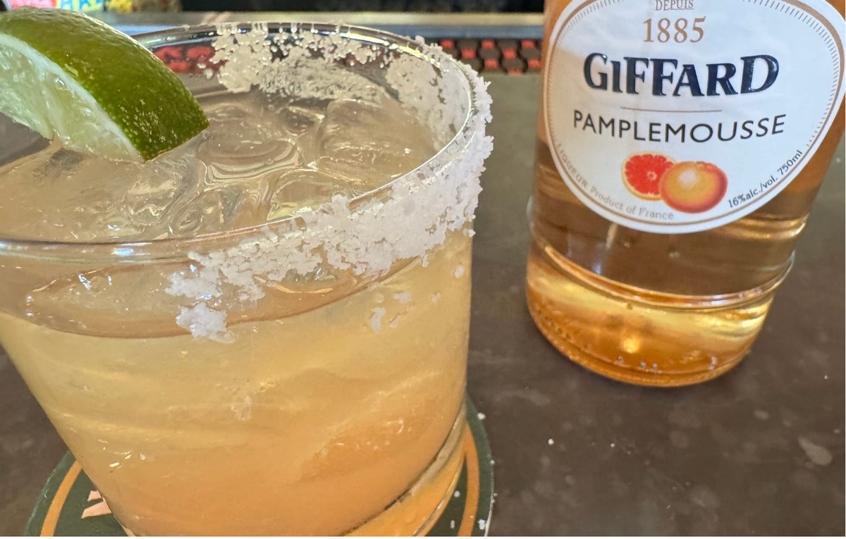 Pamplemousse without pomposity