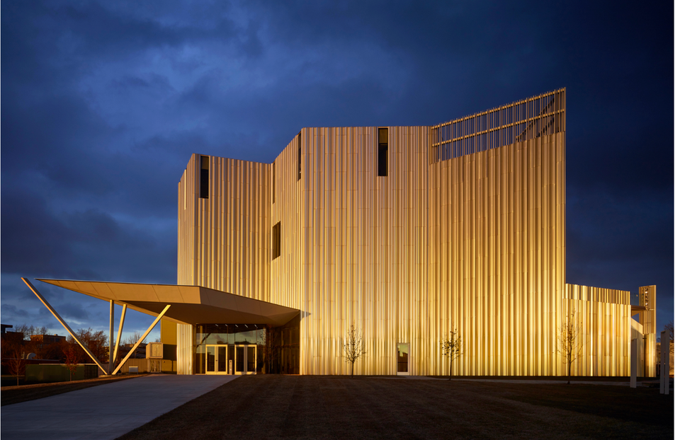 A gallery worthy of the frame